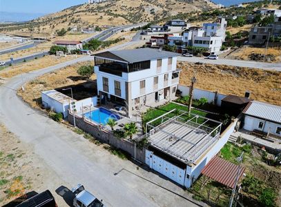 Konut-Villa