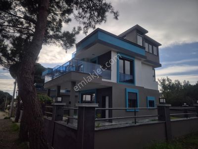 Konut-Villa