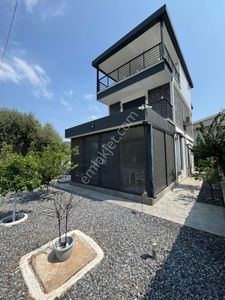 Konut-Villa