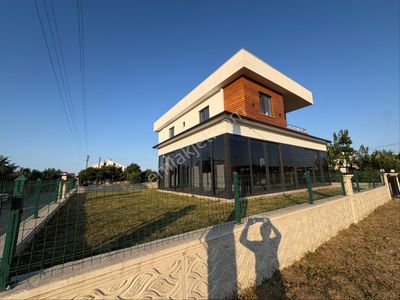 Konut-Villa