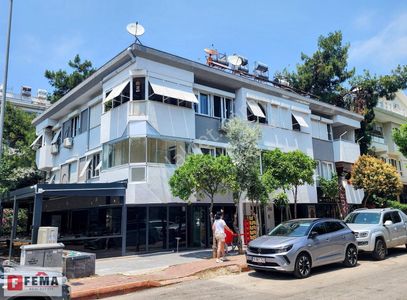 İşyeri-Apartman Dairesi