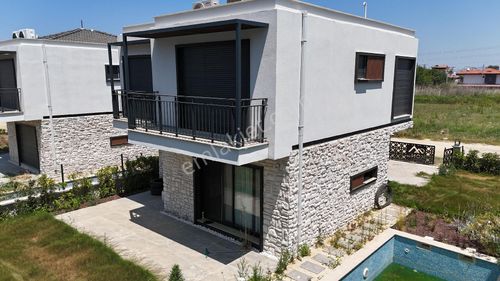 Konut-Villa