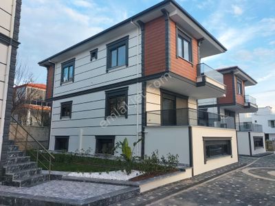 Konut-Villa