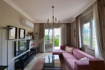 Konut-Villa