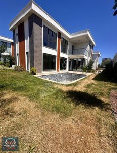 Konut-Villa
