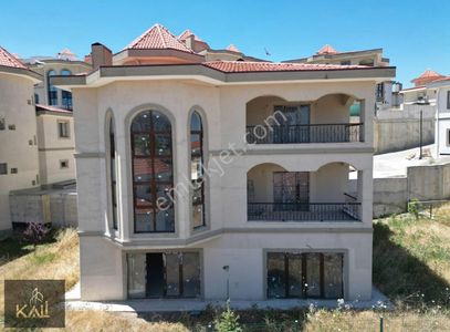 Konut-Villa