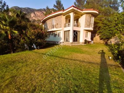 Konut-Villa