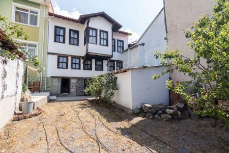 Konut-Köşk
