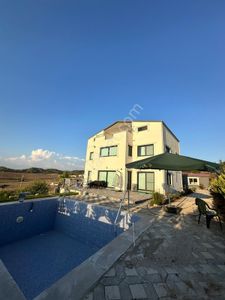 Konut-Villa