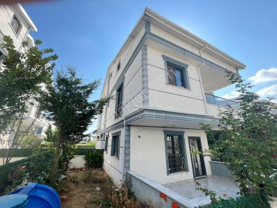 Konut-Villa