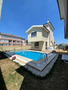 Konut-Villa