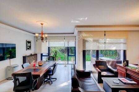 Konut-Villa