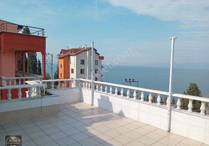 Konut-Villa