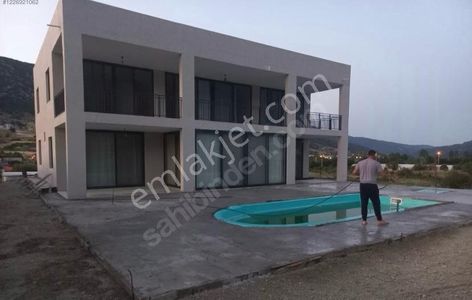 Konut-Villa