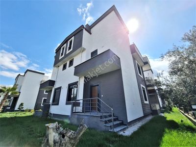 Konut-Villa