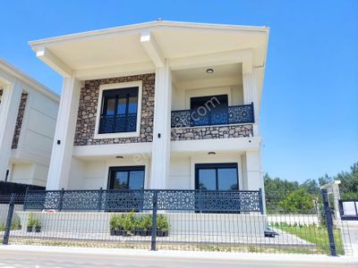 Konut-Villa