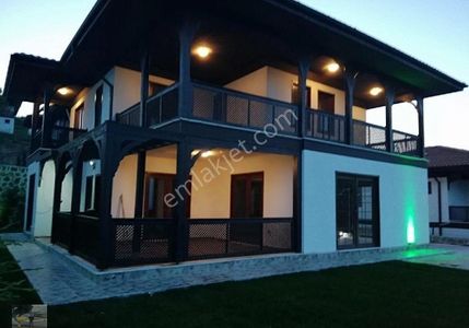 Konut-Villa