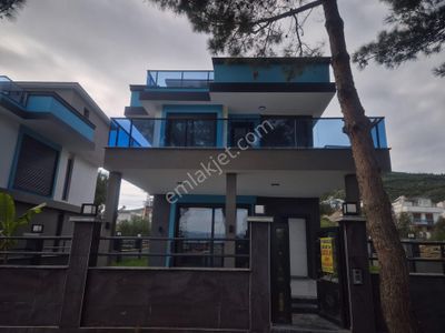 Konut-Villa