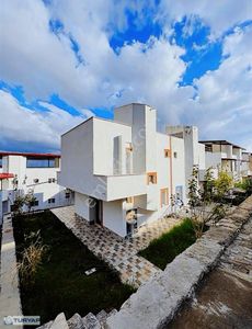 Konut-Villa