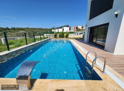 Konut-Villa