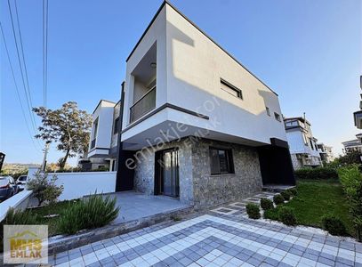 Konut-Villa