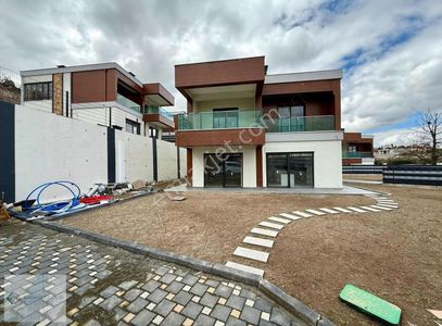Konut-Villa