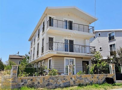 Konut-Villa