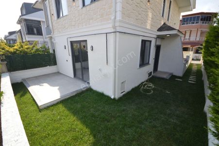 Konut-Villa