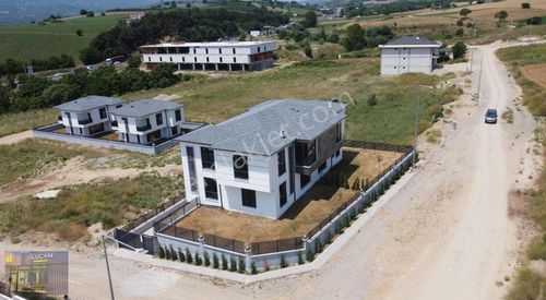 Konut-Villa