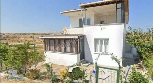 Konut-Villa