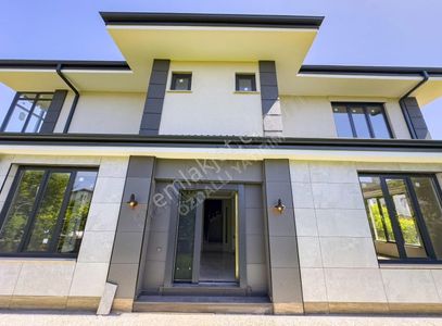 Konut-Villa