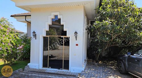 Konut-Villa