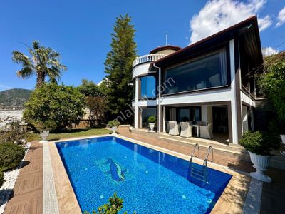 Konut-Villa