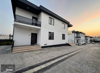 Konut-Villa