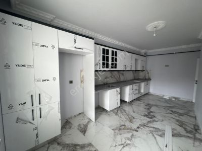 Balkan Gündüz'den Cunidiye Mahallesinde Satılık Lüks 2+1