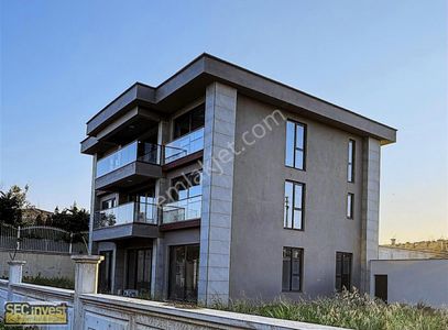 Konut-Villa