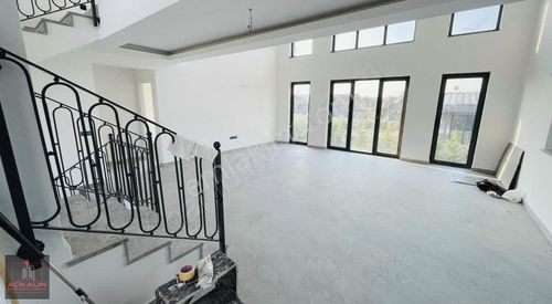 Konut-Villa