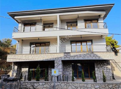 Konut-Villa