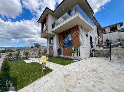 Konut-Villa
