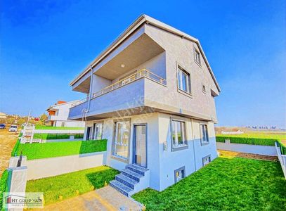 Konut-Villa