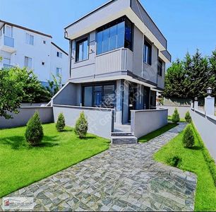 Konut-Villa