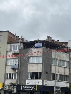 İşyeri-Apartman Dairesi