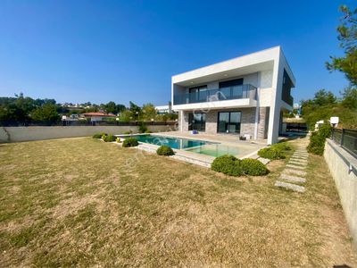 Konut-Villa
