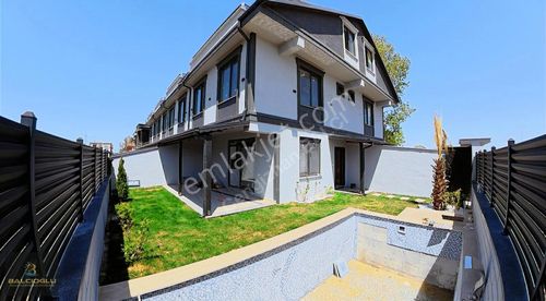 Konut-Villa