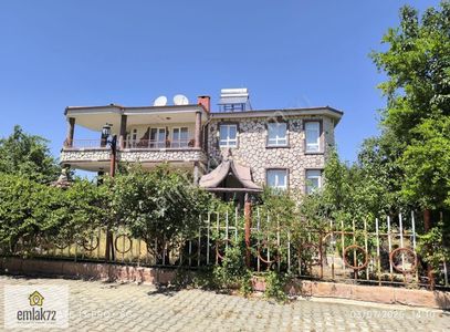 Konut-Villa