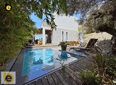 Konut-Villa