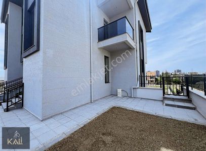 Konut-Villa