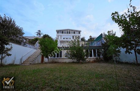 Konut-Villa
