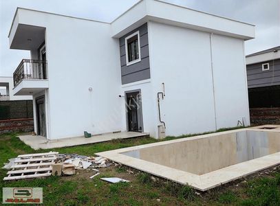 Konut-Villa
