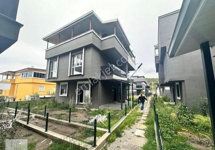 Konut-Villa